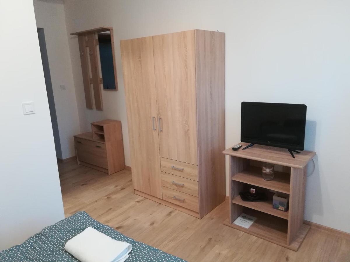 Cinege Vendeghaz Hotell Tolcsva Exteriör bild